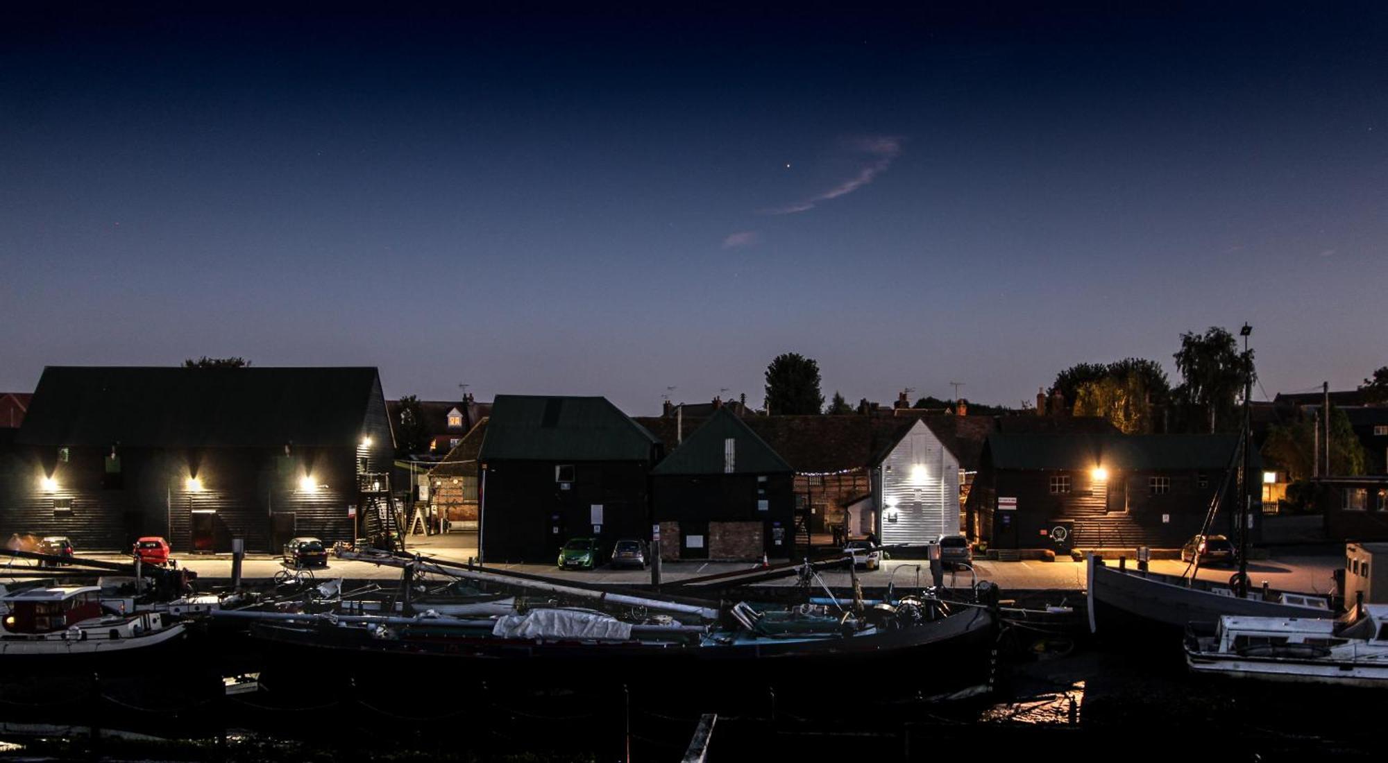 Faversham Creekside Bed And Breakfast Exterior photo